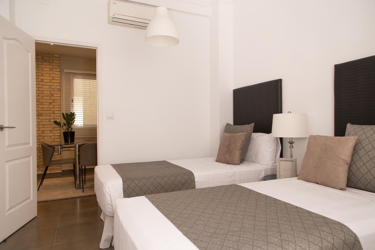 Oliag Apartment Ruzafa Mid-Term Valencia Exterior photo